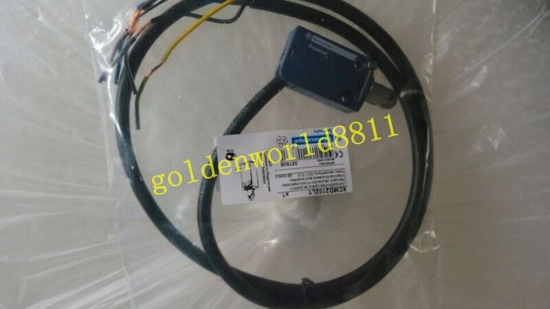 XCM-D2102L1 NEW limit switch good in condition for industry use