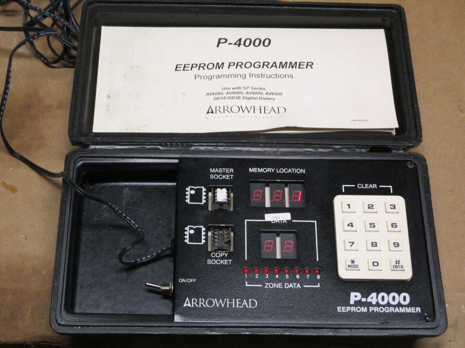 Arrowhead P-4000 EEPROM Programmer Powers Up but UNTESTED