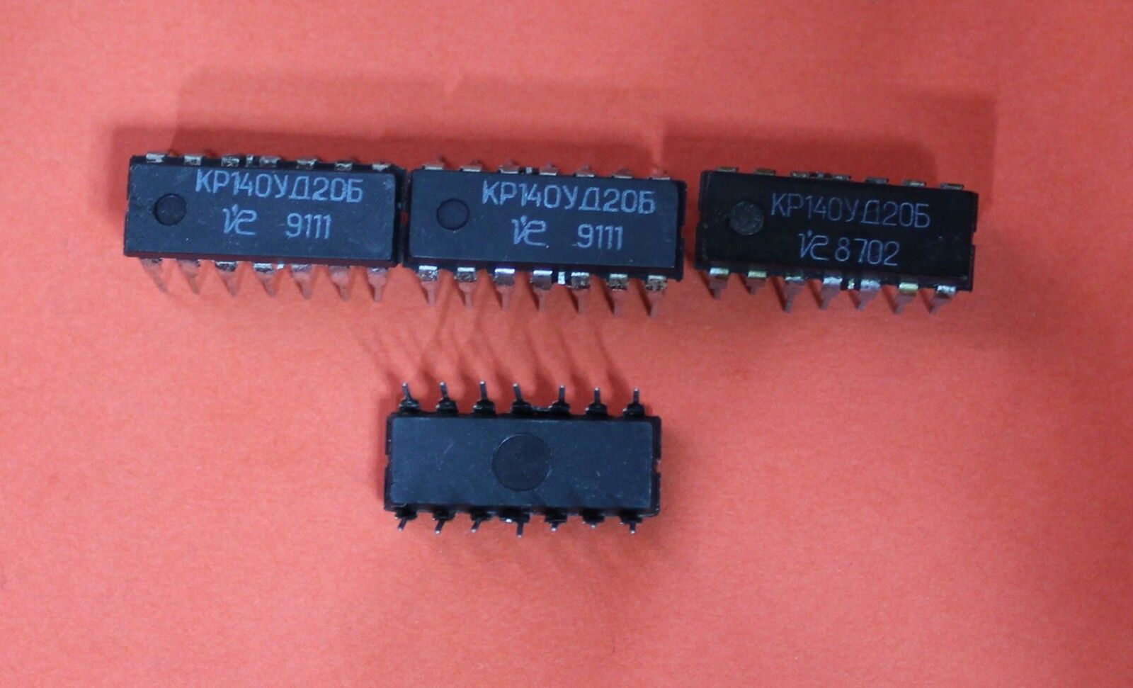 KR140UD20B = A747C  IC / Microchip USSR  Lot of 2 pcs