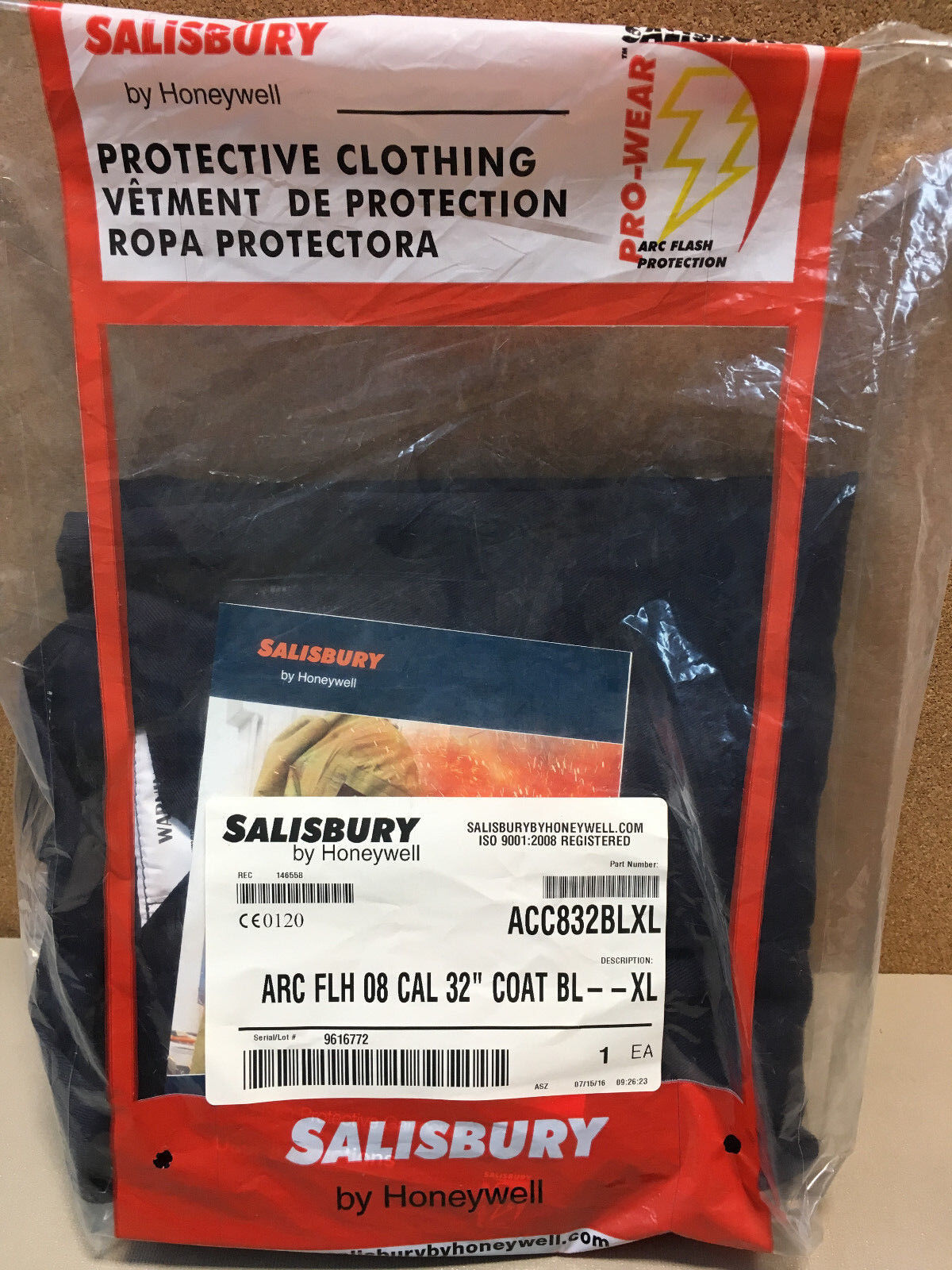 Salisbury Honeywell ACC832BL 8 Cal CM2 Pro-Wear Flash Protection 32\