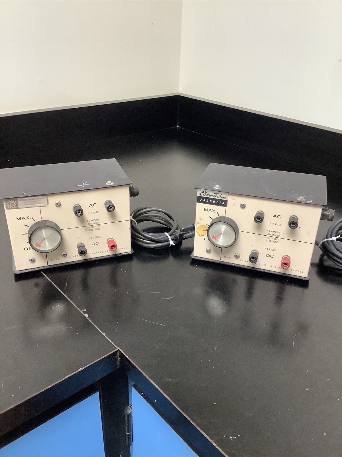 Lot Of 2 Electro-Technic Variable Voltage Power Supply Model 5000