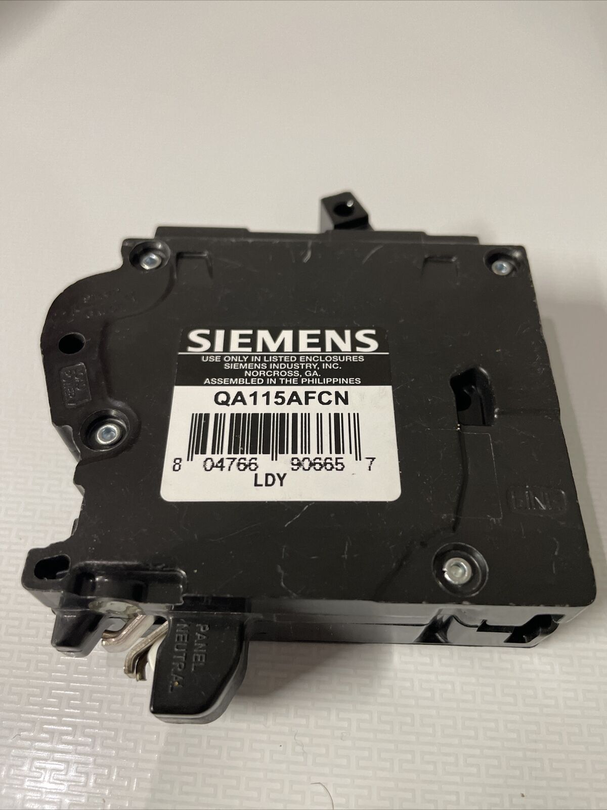 Siemens QA115AFCN 15A 1-Pole Plug-On Neutral Circuit Breaker - Black