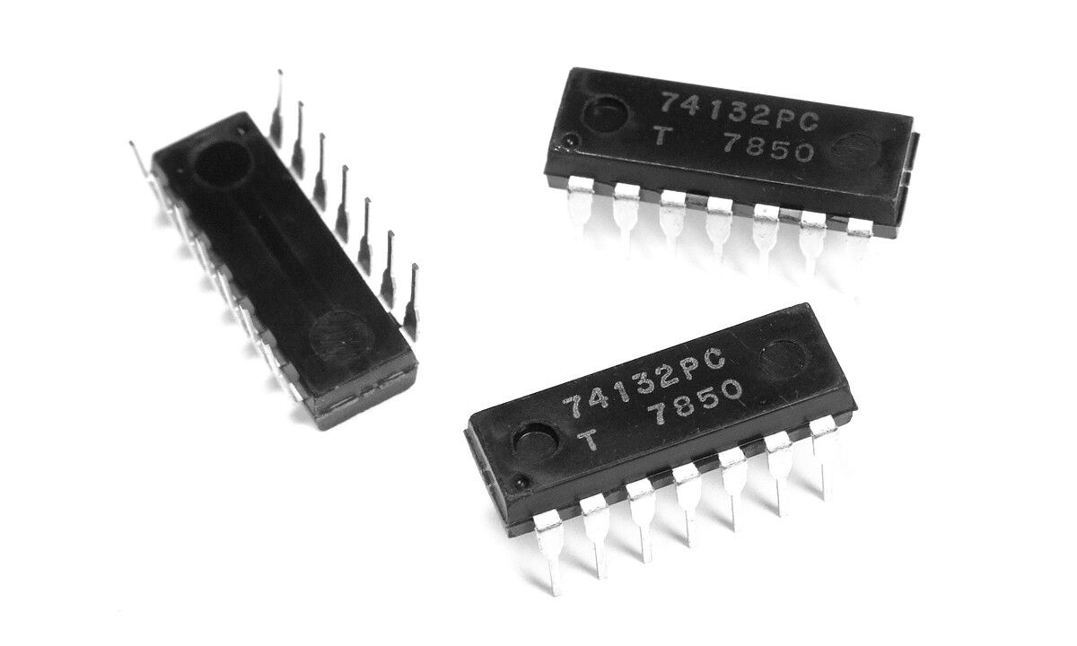 74132PC (SN74132N) QUADRUPLE 2-INPUT POSITIVE-NAND 74132 IC (2 pieces)