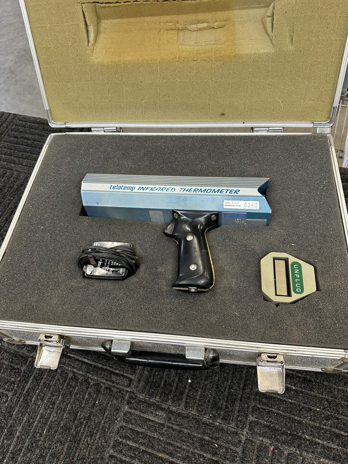 Telatemp Surface Thermometey INFRARED THERMOMETER AG42 Vintage 