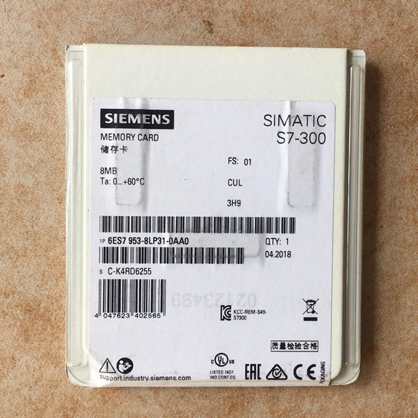 New Siemens 6ES7953-8LP31-0AA0  SIMATIC S7 Micro Memory Card 6ES7 953-8LP31-0AA0