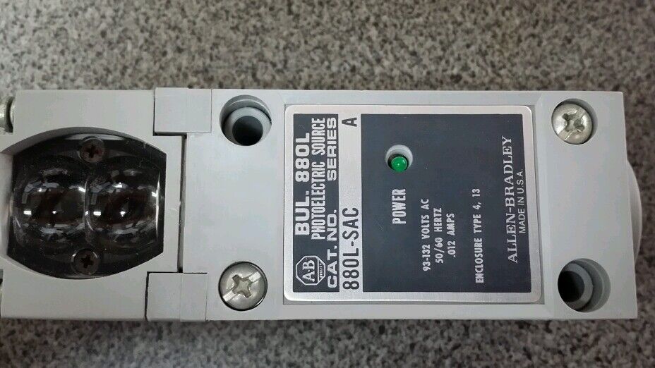 Allen Bradley AB 880L-SAC Series A Photoelectric Switch Surplus New In Box