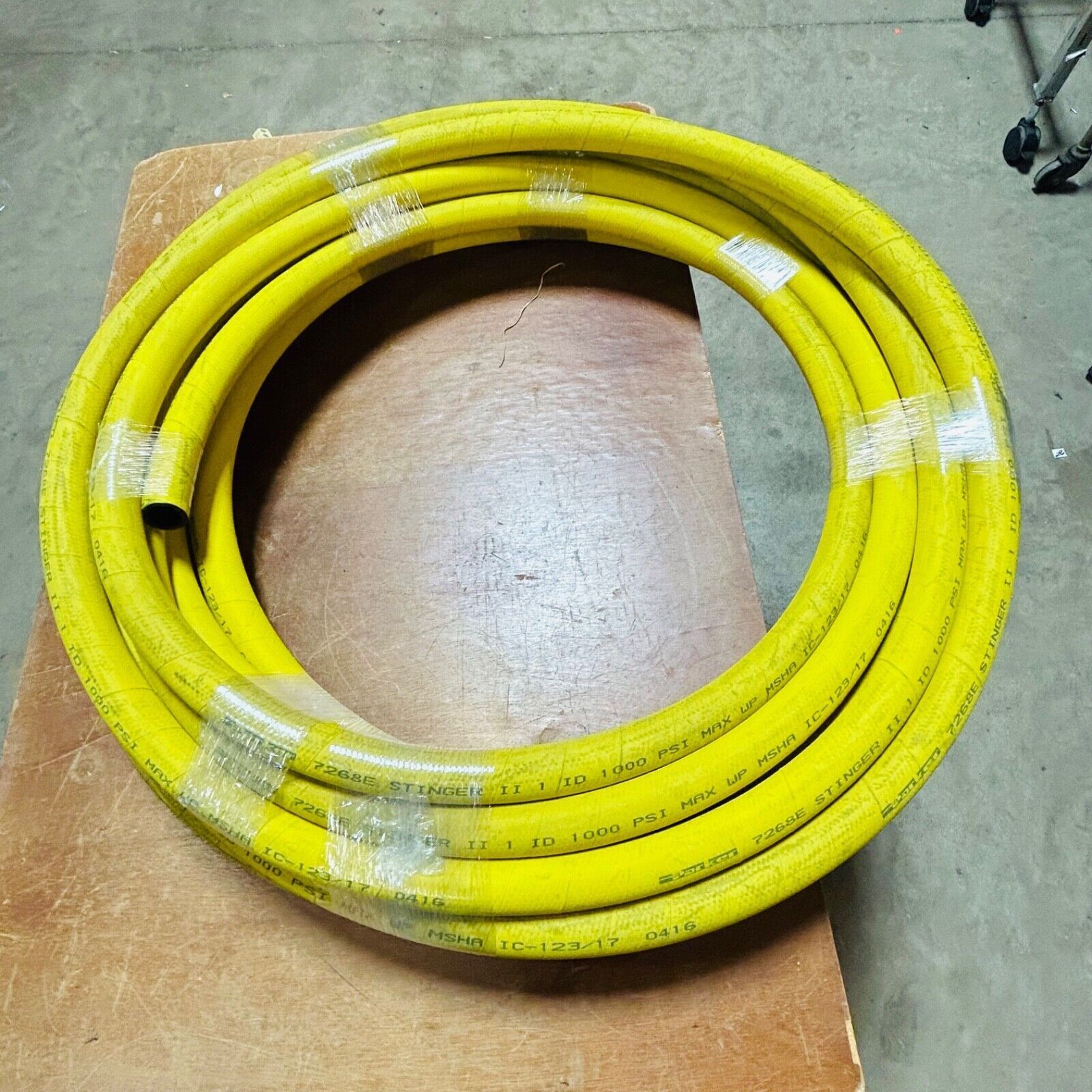 Parker 7268E 1000PSI Stinger II High Pressure Air and Water Hose 1\