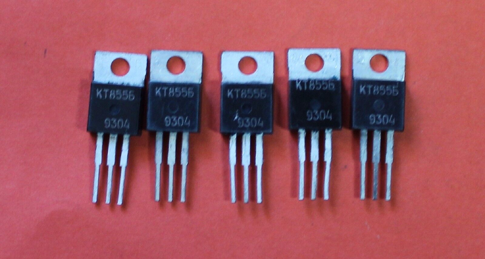 KT855B = BD956  Silicon transistor P-N-P USSR  Lot of 1 pcs