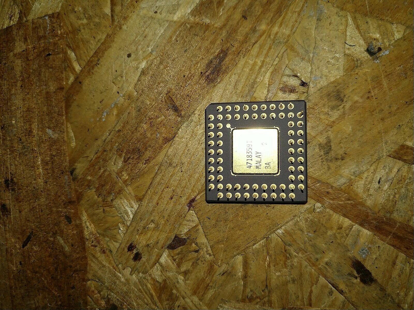 Intel A8096 CPU PGA Gold RARE Collectible A8096-90  1982
