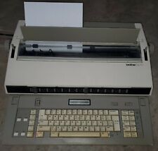 Rare BROTHER Model EM-711 ELECTRONIC TYPEWRITER - WORKS- Read Description picture