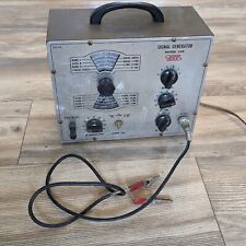 EICO Vintage TV / Radio Repair / Test Equipment Model 324 Signal Generator picture