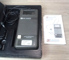 Abbott Diagnostic 4470 Portable Digital Thermometer, Manual, Box Powers on picture