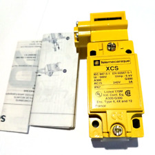 Telemecanique XCS-B1618929 Safety Limit Switch XCSB1618929 picture