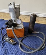 SPX Power Team Hydraulic Pump PE550 with Ram 10,000 psi GREAT PRICE  picture