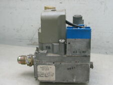 Honeywell VR8440A2001 HVAC Electronic Ignition Gas Valve picture