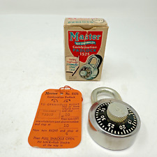 Vintage MASTER LOCK Combination Padlock With Combo 1525 picture