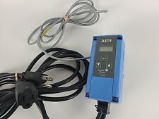 Johnson Controls A419 Electronic Temperature Control w/Sensor & Cables Lot 2 A2 picture