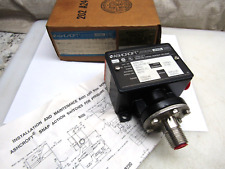 Ashcroft Dresser Ind B450B XFM 3000psi Pressure Control Switch picture