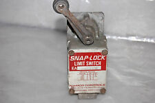 NAMCO CONTROLS EA08011100 SNAP LOCK LIMIT SWITCH picture