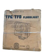 Lithonia Hi-Tek TFG/TFD Medium Size Floodlight No Bulb picture