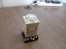 PS Syracuse Programmable Time Delay Relay 2500-831902 100-120V 50/60Hz w/ Base picture