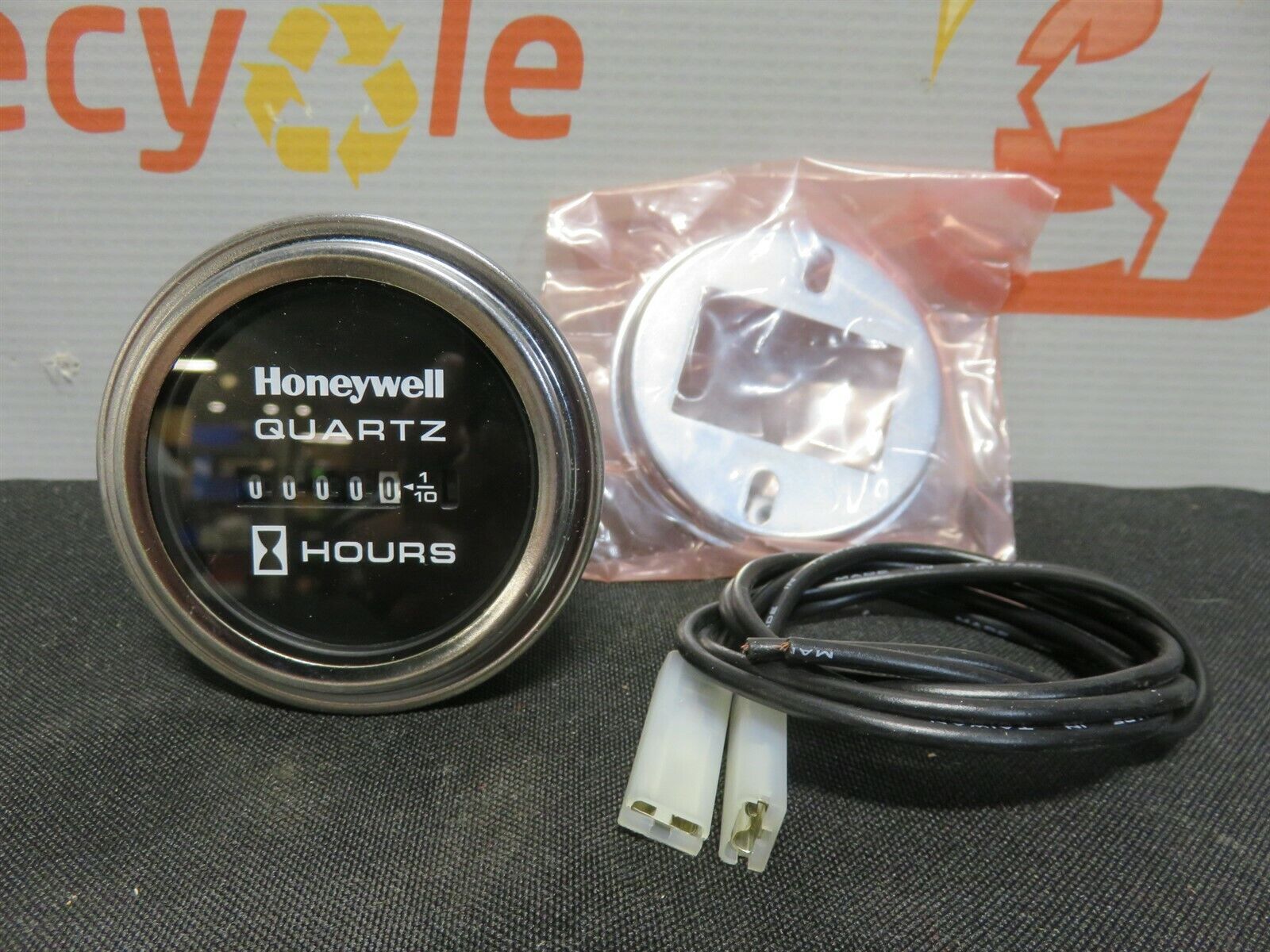 Honeywell Quartz 85098 Direct Current Polarity Sensor Meter 85000 Series New 