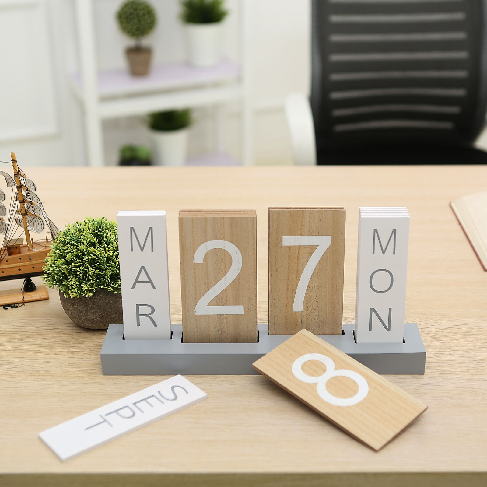 MyGift Wood Block Perpetual Month Date and Day Tile Calendar Desktop Accessories
