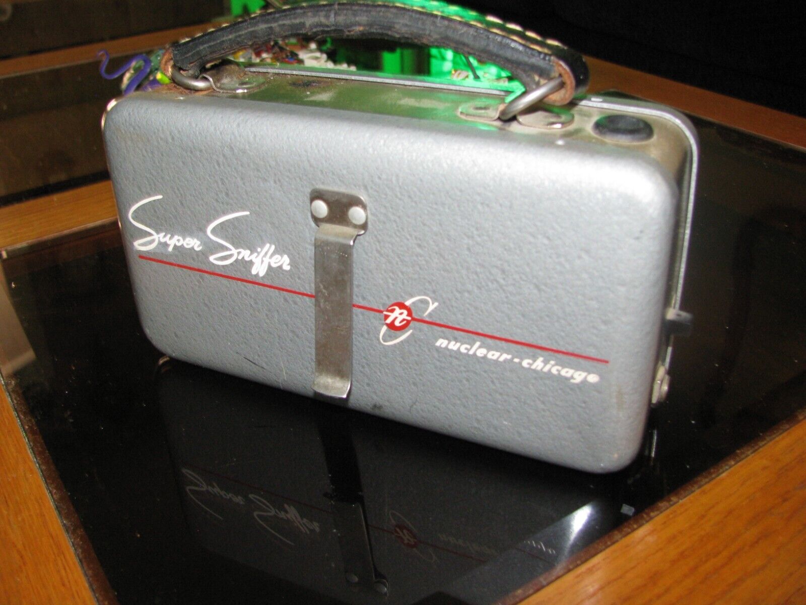 Nuclear-Chicago Super Sniffer Geiger Counter Vintage 1954