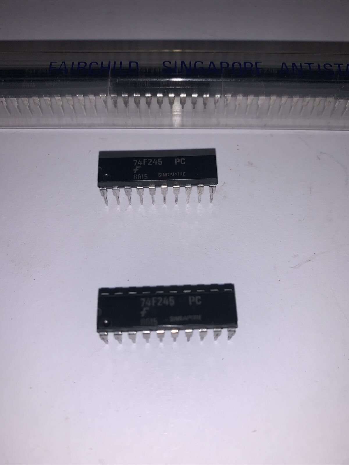 74F245 Logic IC Chip DIL / DIP 74F245PC FAIRCHILD SEMICONDUCTOR New Lot Of (2)