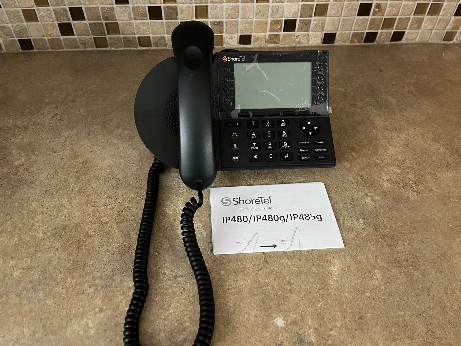 SHORETEL IP480 VOIP SYSTEM BLACK BUSINESS PHONE WITH STAND AND HANDSET ULN1-49