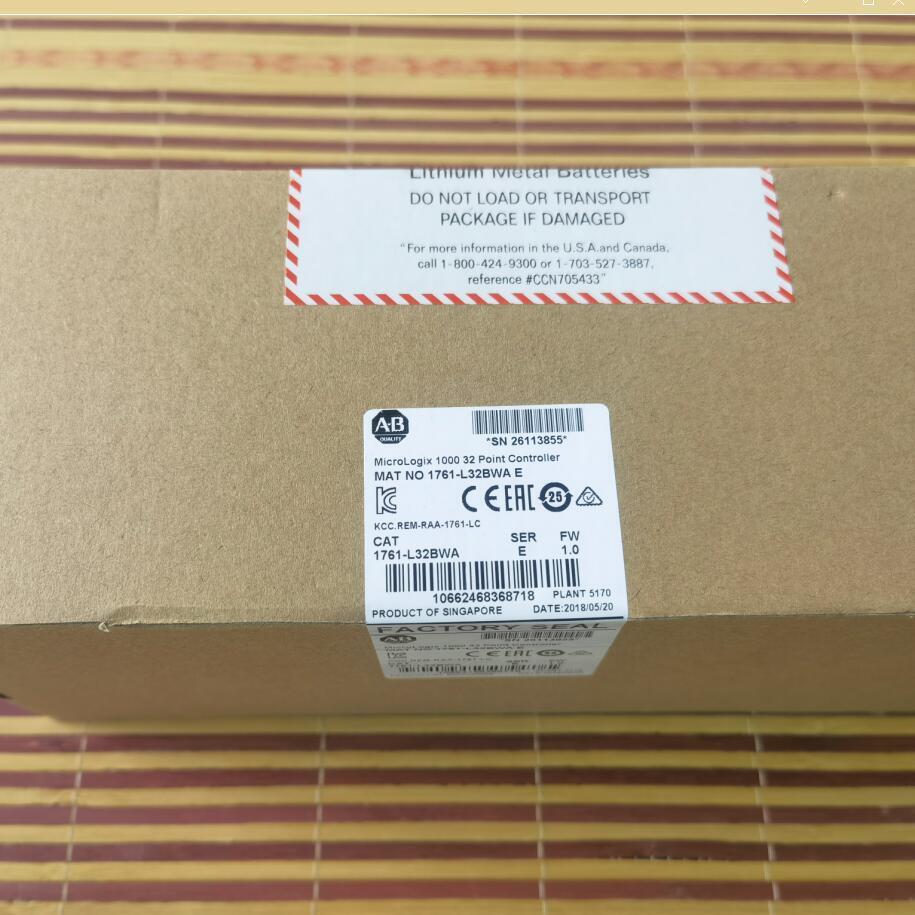 New Factory Sealed AB 1761-L32BWA SER E Micrologix 1000 32 Point Controller