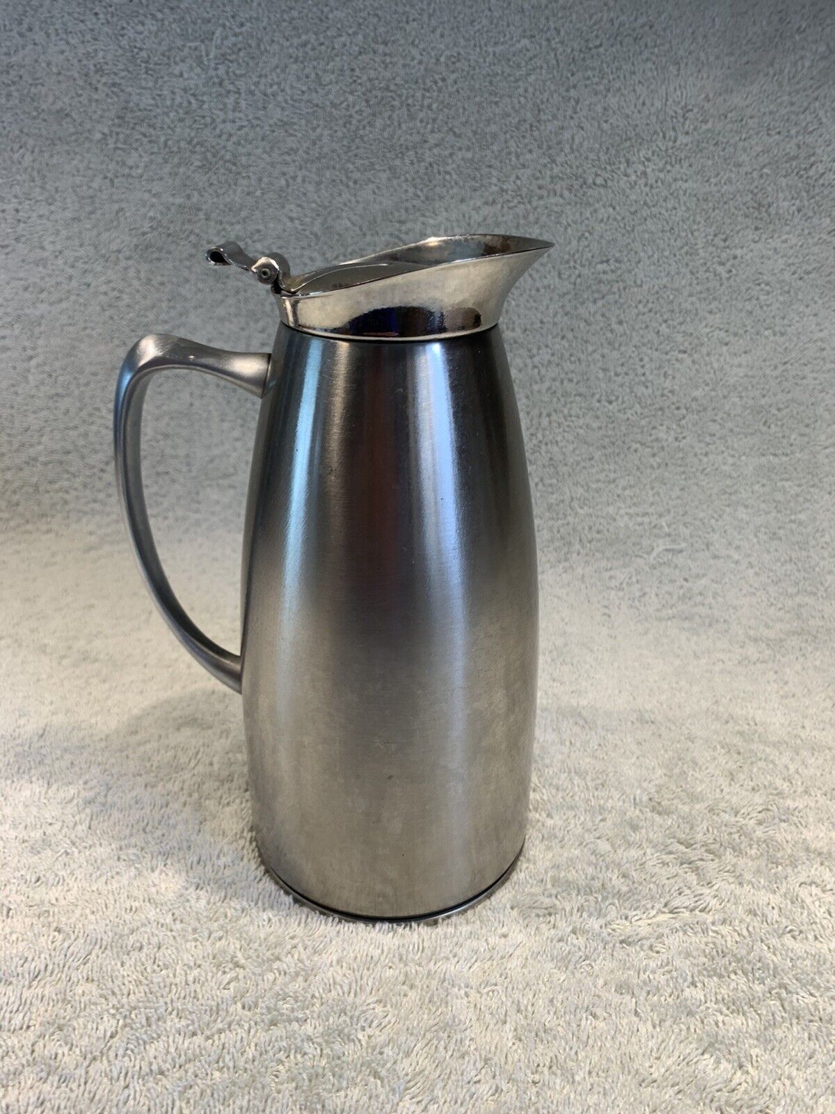 Stainless Steel Insulated Server Carafe/Pitcher