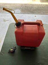 Vintage Pre-Ban Chilton #P500 5 Gallon Gas Can With Screen picture