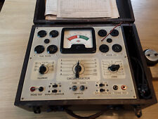VINTAGE Superior Inst Co. Model 450 Vacuum Tube Tester ...Powers on picture